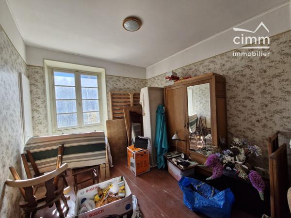 À vendre : Ancien Hôtel des Grands Goulets - bâtiment historique au cœur du Vercors.