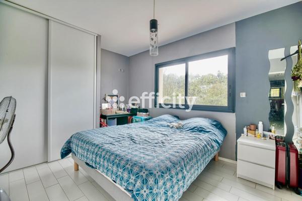 Maison 5 pièces - 246 m² Exclusivité efficity