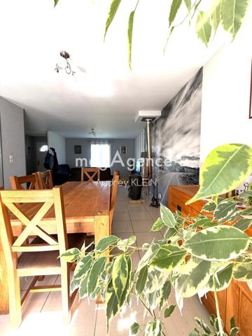 Maison à SAVIGNY-SUR-CLAIRIS, 89150 - 7 pièces 120m²