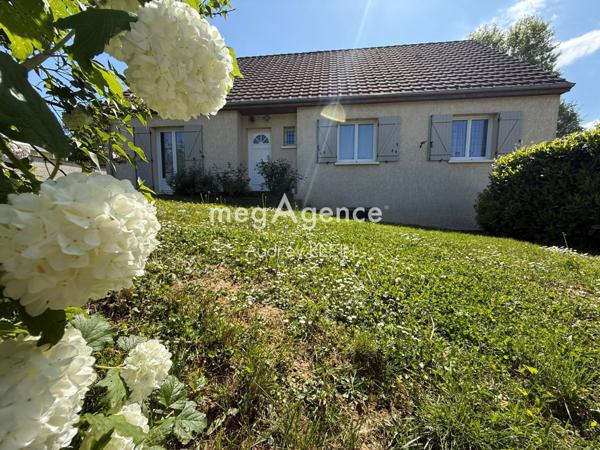 Maison à SAVIGNY-SUR-CLAIRIS, 89150 - 7 pièces 120m²