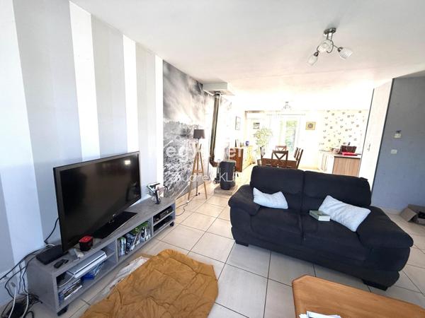 Maison à SAVIGNY-SUR-CLAIRIS, 89150 - 7 pièces 120m²