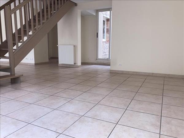Maison à louer 688 € CC MEYSSAC 4 p 147 m² DPE C