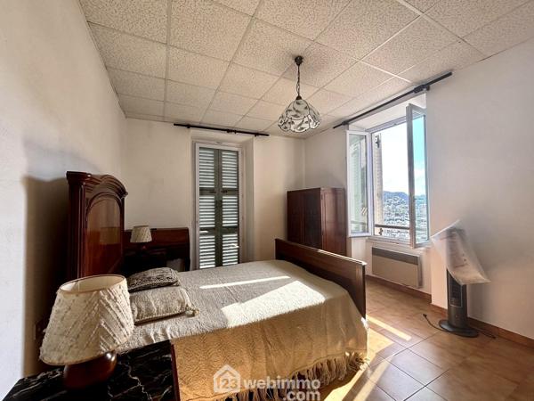 Appartement 78 m² à Bonifacio 20169
