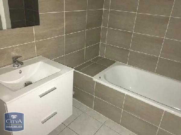 Appartement à louer 2 pièces 49.9m²