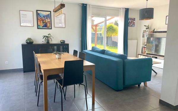 Maison à vendre    4 pièces • 86,82 m2 Les Roches-de-Condrieu