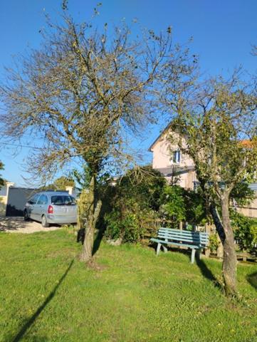 Maison avec 4 chambres + 190m² de dépendances