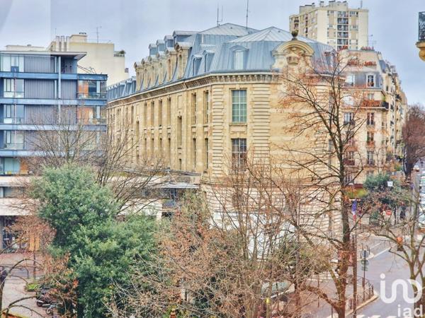 Appartement 3 pièces de 57 m² à Paris (75020)