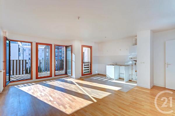 Appartement F3 à vendre  4 pièces - 86,71 m 2   PARIS  - 75015