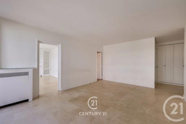 Appartement F3 à vendre  4 pièces - 86,71 m 2   PARIS  - 75015