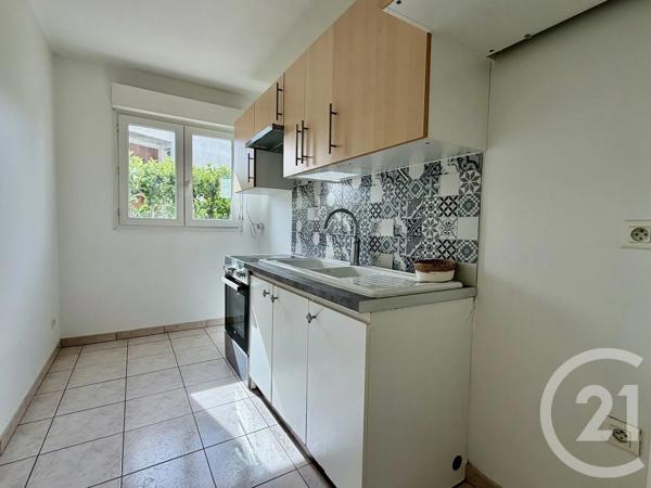 Appartement F2 à vendre  2 pièces - 47,55 m 2   BRUNOY  - 91