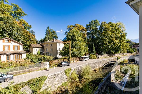 Appartement F7 Et + à vendre  8 pièces - 199,40 m2 SASSENAGE - 38