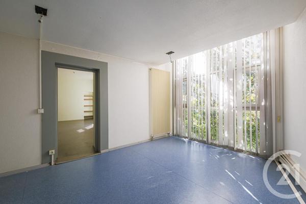 Appartement F7 Et + à vendre  8 pièces - 199,40 m2 SASSENAGE - 38