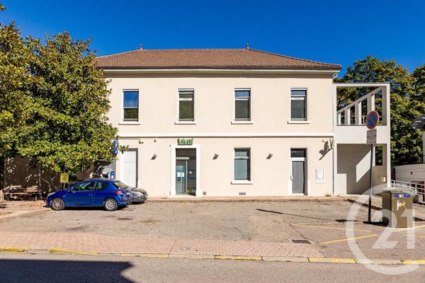 Appartement F7 Et + à vendre  8 pièces - 199,40 m2 SASSENAGE - 38