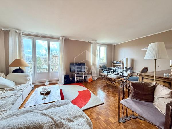 Sèvres Brancas - 2/3 pièces 56,3 m², balcon plein sud, 3ème étage - Fort potentiel