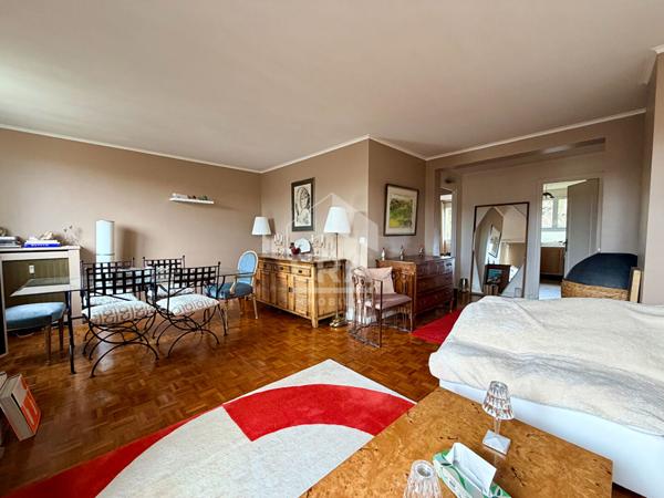 Sèvres Brancas - 2/3 pièces 56,3 m², balcon plein sud, 3ème étage - Fort potentiel