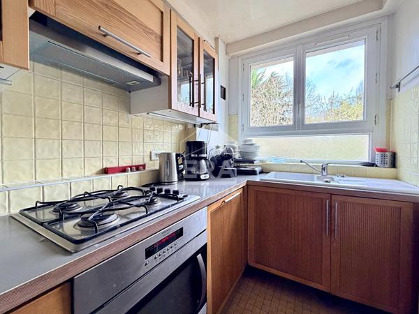 Sèvres Brancas - 2/3 pièces 56,3 m², balcon plein sud, 3ème étage - Fort potentiel