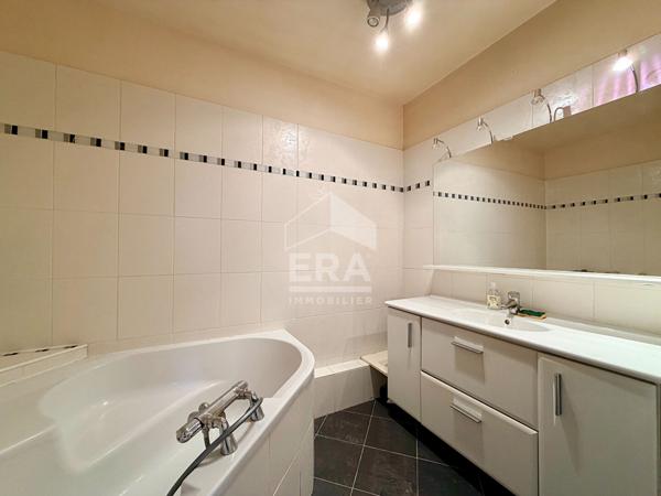 Sèvres Brancas - 2/3 pièces 56,3 m², balcon plein sud, 3ème étage - Fort potentiel