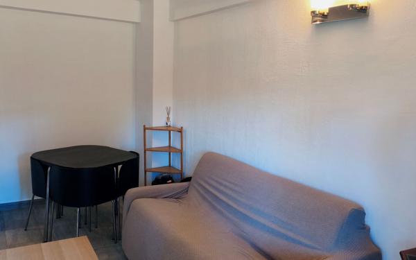 Appartement à louer    2 pièces •  Cagnes-sur-Mer