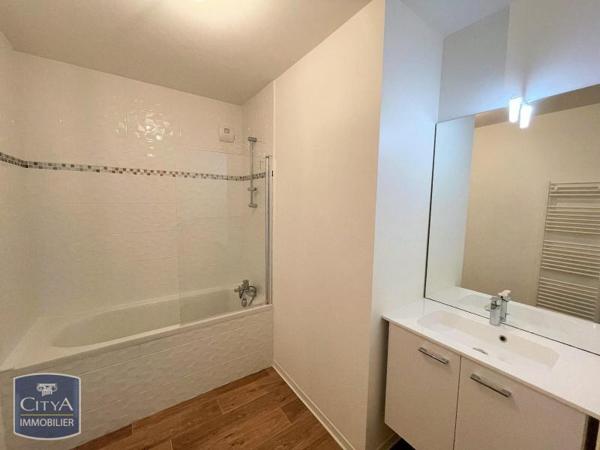 Appartement à louer 2 pièces 43.44m²