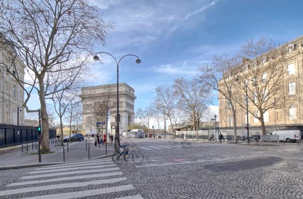 Paris (75008) Vente d'un viager d'exception à PARIS 8ème Charles de Gaulle Étoile !