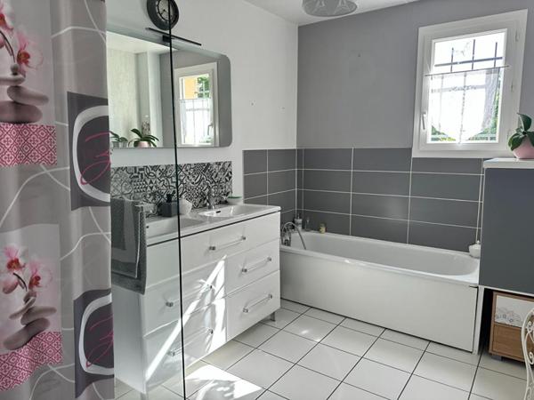 Maison Nogent Le Rotrou 7 pièce(s) 172 m2