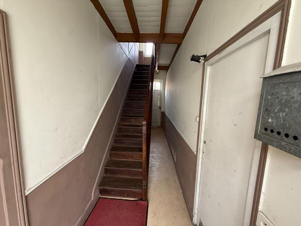 Immeuble 3 pièces 94.35 m2