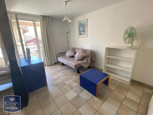 Appartement à louer 1 pièce 31.91m² Nîmes (30000)
