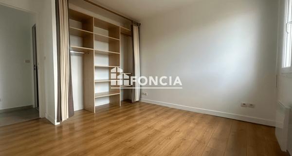 Location Appartement 3 pièces 65.93 m² - Chatou 78400