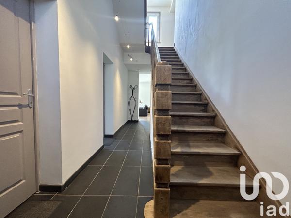 Maison 6 pièces de 222 m² à TÉTEGHEM (59229)