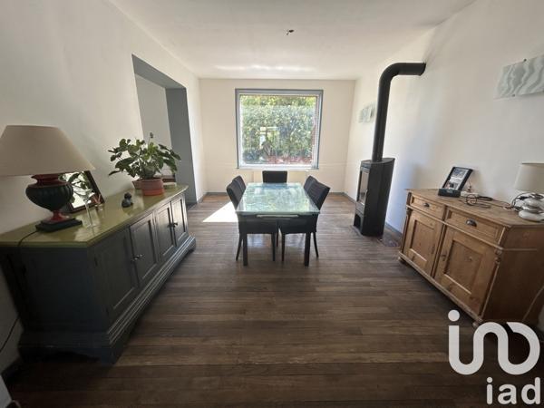 Maison 6 pièces de 222 m² à TÉTEGHEM (59229)