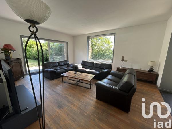 Maison 6 pièces de 222 m² à TÉTEGHEM (59229)
