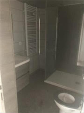 Appartement à louer 675 € CC ROUJAN 3 p 57 m² DPE C