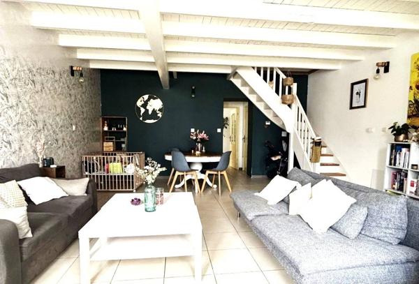 Maison charme 125 m² MARANS - bord canal