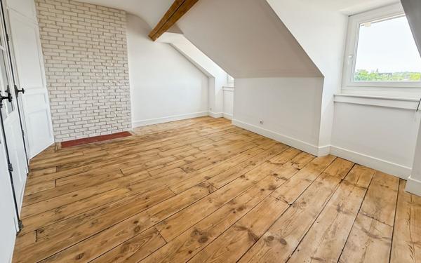 Appartement à vendre    3 pièces • 83 m2 Pau