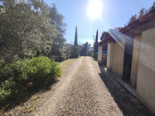 A SAISIR / NOUVEAU PRIX POUR CETTE VILLA PLEINE DE SOLEIL