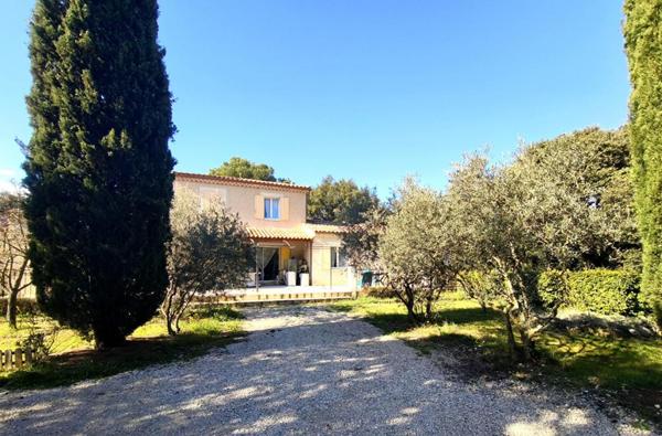 A SAISIR / NOUVEAU PRIX POUR CETTE VILLA PLEINE DE SOLEIL