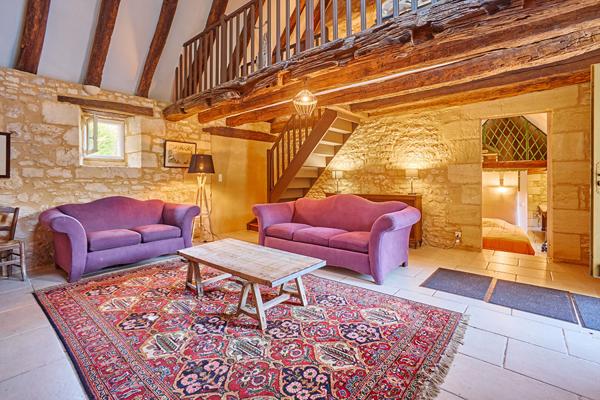 PROPRIÉTÉ D'EXCEPTION HAMEAU DE CHARME DU XVIII SIÈCLE AU COEUR DU PÉRIGORD NOIR Les eyzies