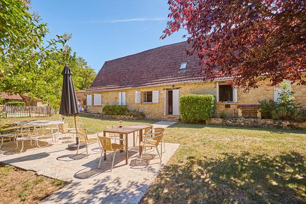 PROPRIÉTÉ D'EXCEPTION HAMEAU DE CHARME DU XVIII SIÈCLE AU COEUR DU PÉRIGORD NOIR Les eyzies