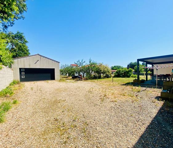 Maison familiale 3 chambres -Saint Philbert De Grand Lieu - Terrain 1616m2