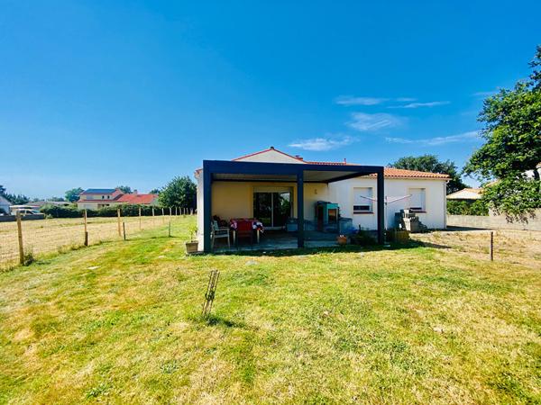 Maison familiale 3 chambres -Saint Philbert De Grand Lieu - Terrain 1616m2