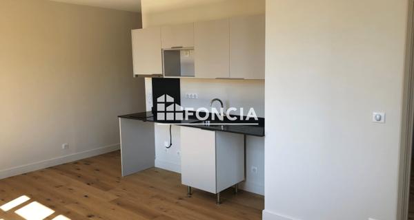 Location Appartement 2 pièces 42.5 m² - Le Mans 72000