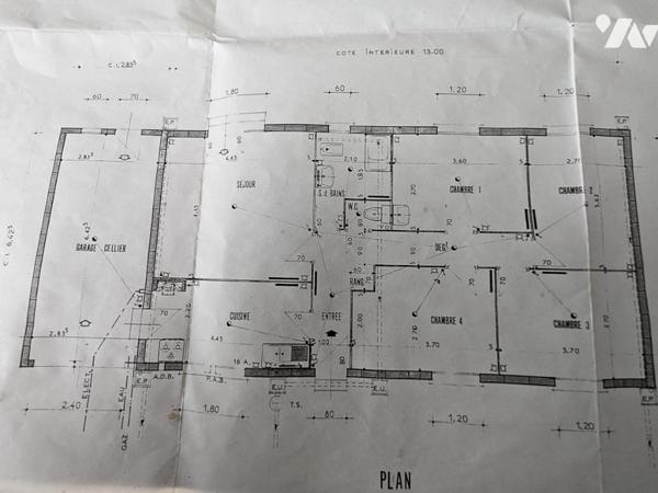 Pavillon de plain-pied d'environ 81m² - 4 chambres - garage