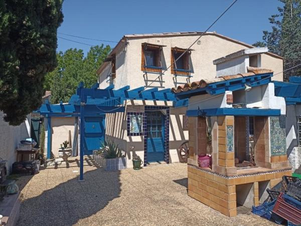 Villa avec gîte sur 2011 m² Cascastel des corbieres