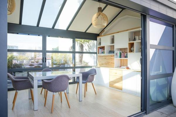 Magnifique PENTHOUSE de 106 m2 avec PARKING