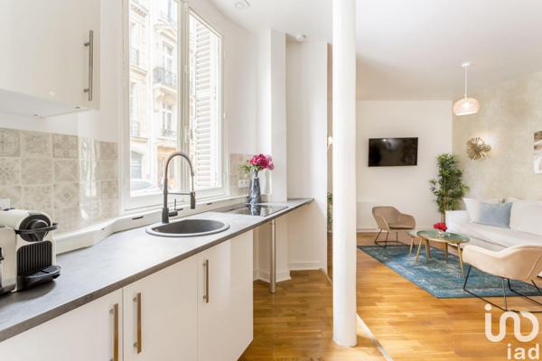 Local d’activité à vendre 99 m² Paris 8