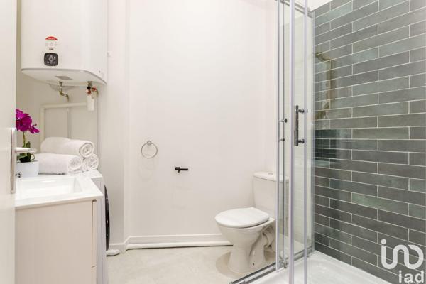 Local d’activité à vendre 99 m² Paris 8