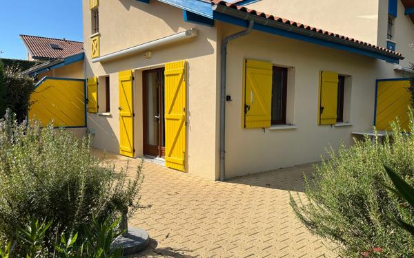 Appartement à vendre    3 pièces • 53 m2 Saint-Julien-en-Born