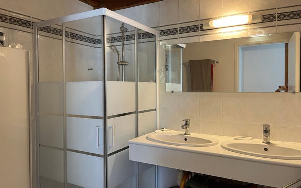 Appartement à vendre    3 pièces • 53 m2 Saint-Julien-en-Born