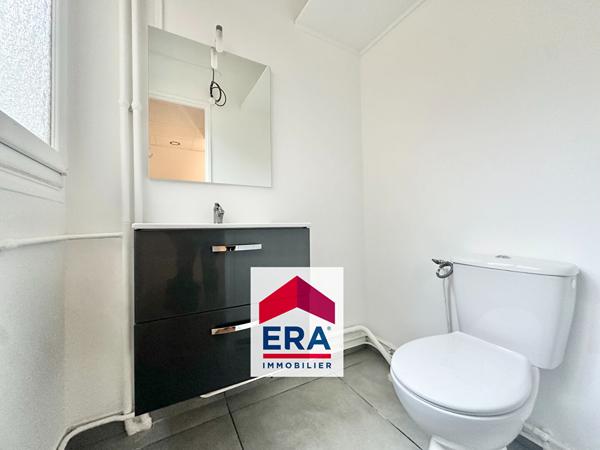 Local commercial La Garenne Colombes 2 pièce(s) 67 m2
