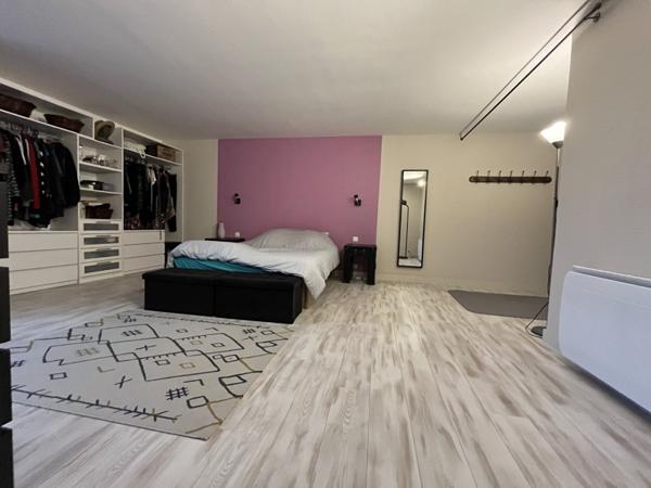 Immeuble à vendre |  La Rochefoucauld |  548 m²